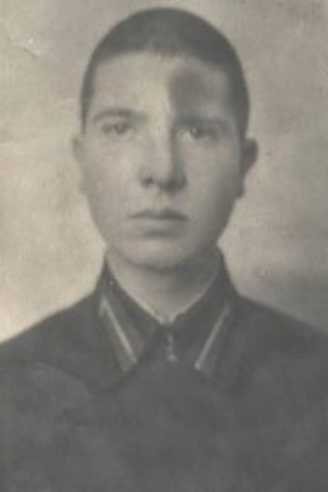 Жариков Борис Яковлевич
